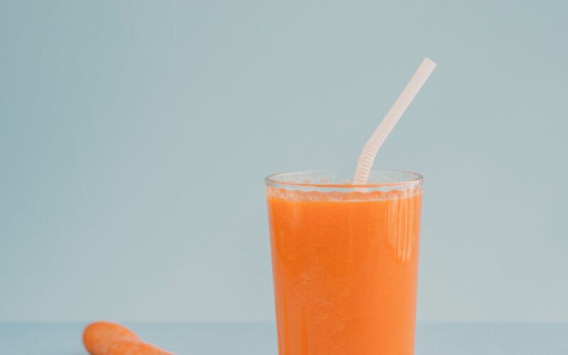 طريقة عمل عصير الجزر بالبرتقال الصحى بطريقة سهلة وسريعة